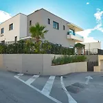 Luxury Natali With Pool, Terrace And Sea View