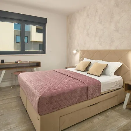 Luxury Natali With Pool, Terrace And Sea View