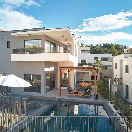 Luxury Sol Mate * Split